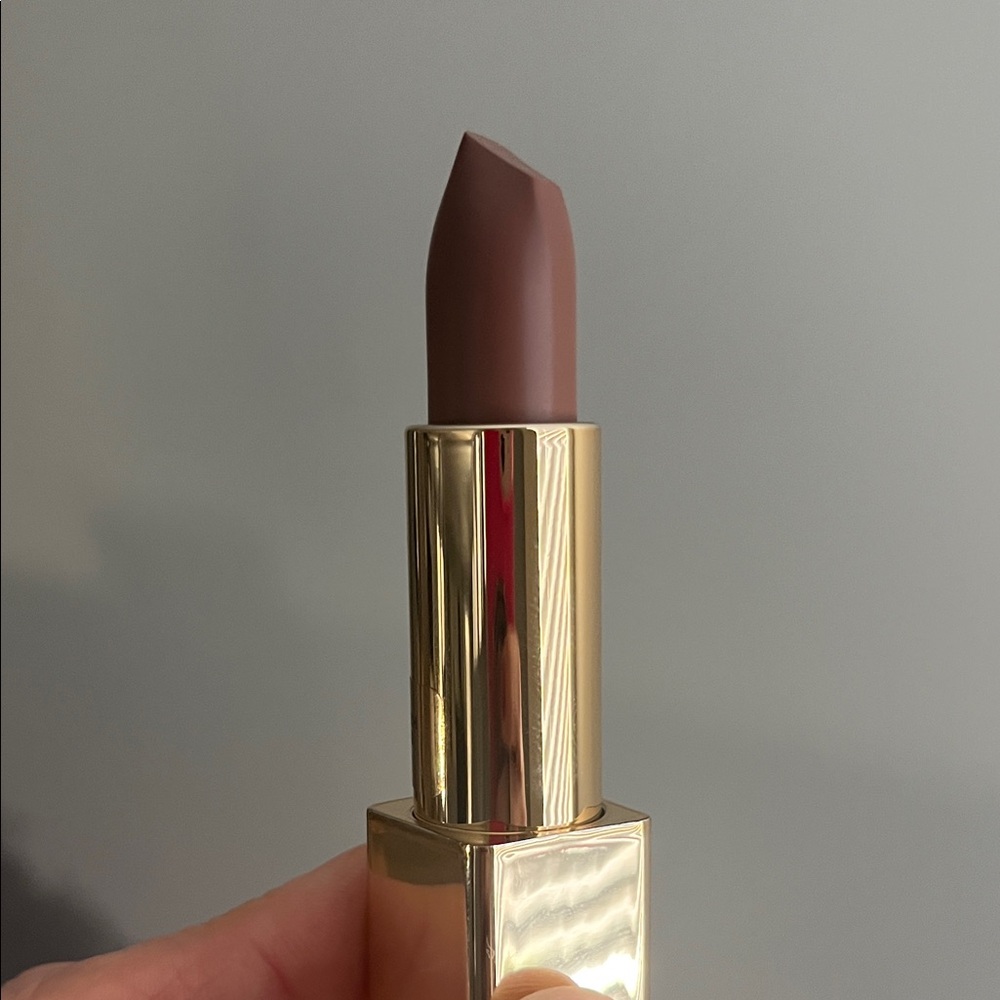 Satin Creme Lipstick by Hourglass